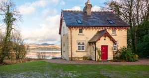 Gate lodge house