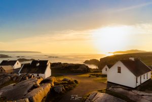 Donegal thatched cottages on cruit island