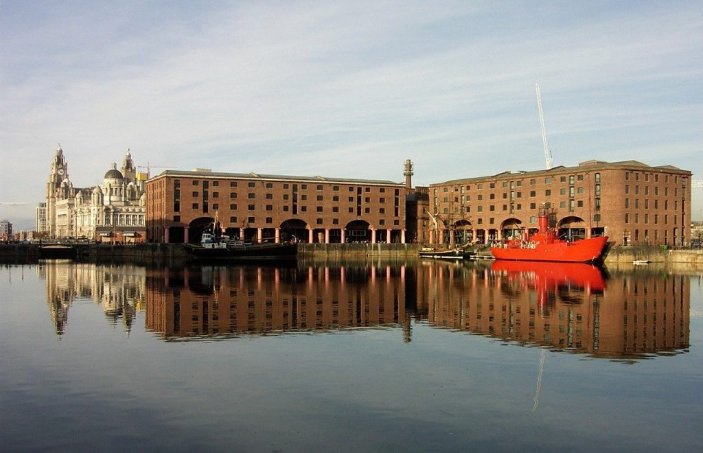 liverpool docks