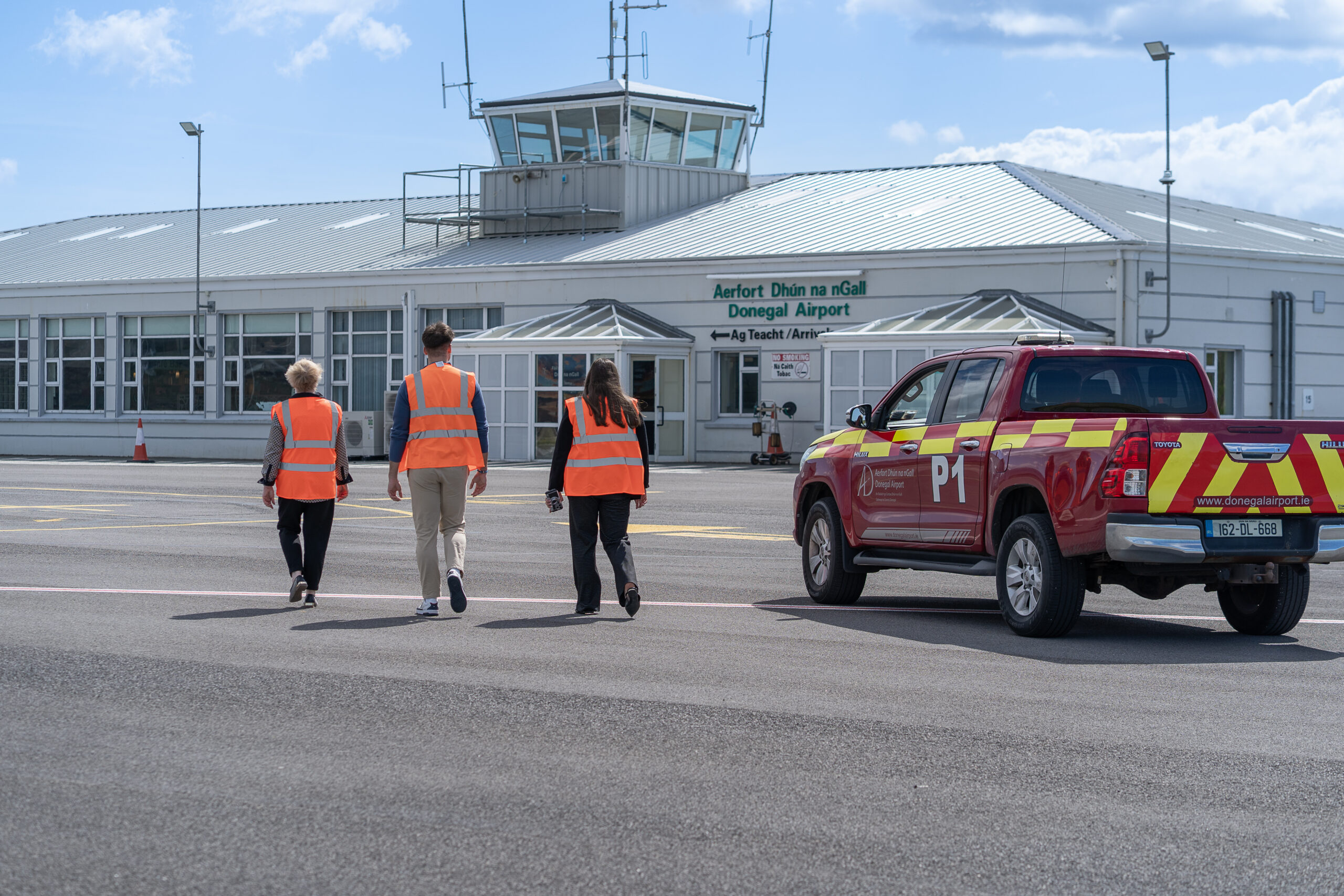 Donegal Airport Carickfinn, crew