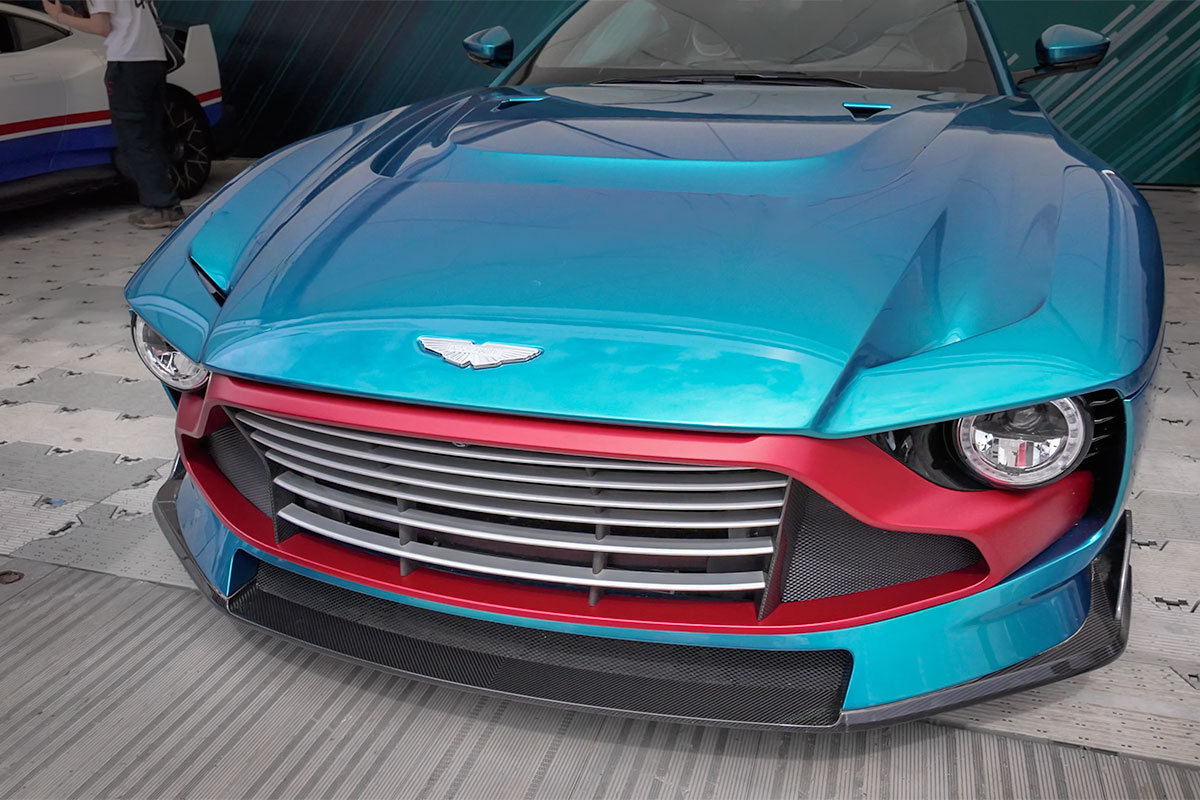 FOS-Aston-valiant-blu