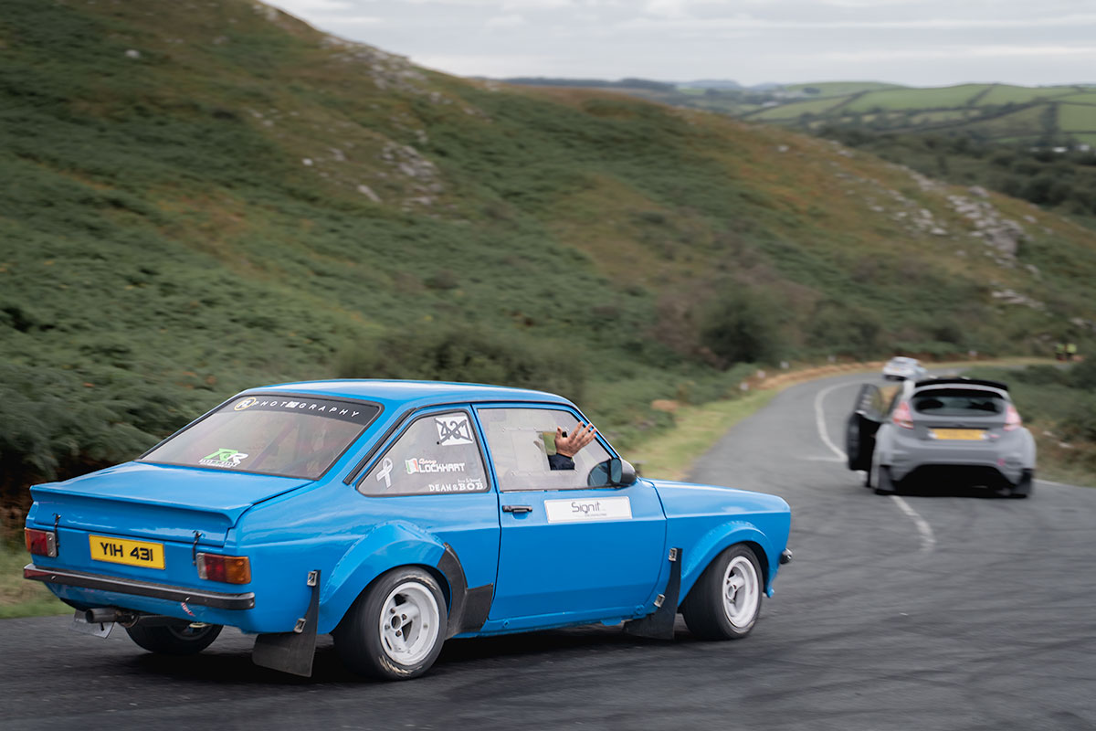 Knockalla-Hillclimb-2026-blue-lockhart-mkII-escort-wave