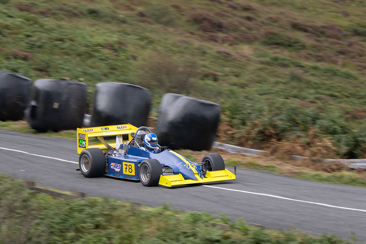 Knockalla-Hillclimb-2026-blue-single-seaterr-78